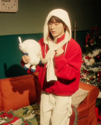 [B.I Worn] Varzar Logo Label Hood Muffler