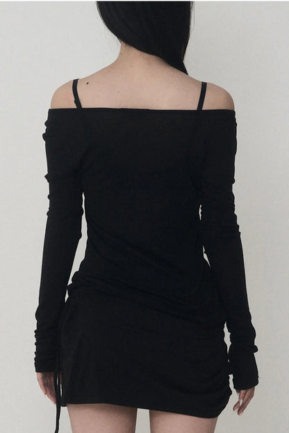 ETRE AU SOMMET Lettering Logo Boat Neck See-Through Tee