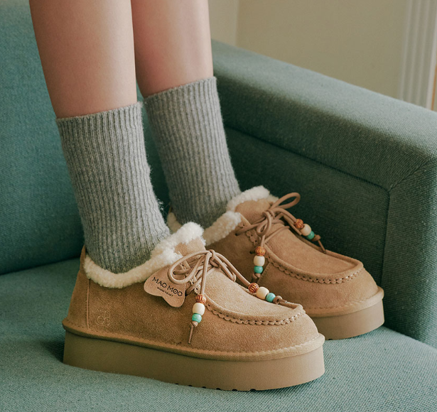 Macmoc Doongsil Bead Heart Charm Winter Platform Ugg Loafers