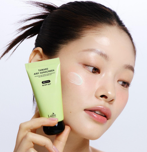 LADOR Tamanu Airy Sunscreen SPF50+ PA++++ 50ml