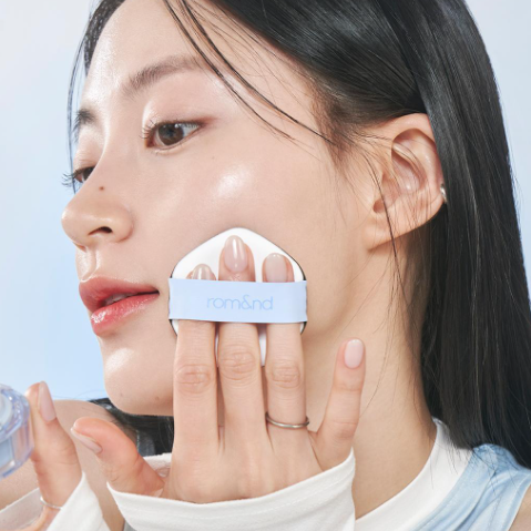 Rom&nd Bare Water Cushion with Gift / Single