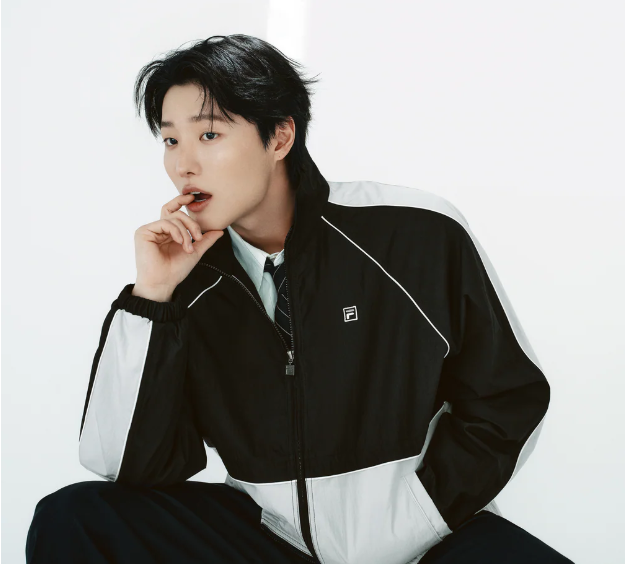 [Woodz Pick] Fila Black Track Jacket