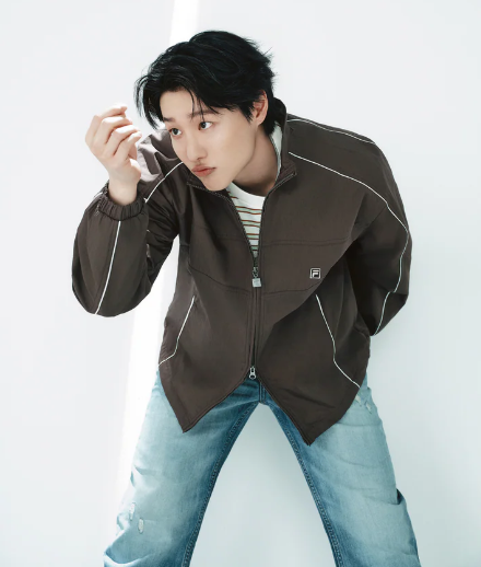 [Woodz &  Han So-hee Pick] Fila Track Jacket