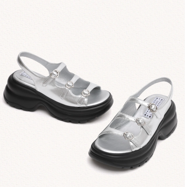 [StayC X Macmoc] Glitz Platform Heart-Decorated Sandals (7cm)