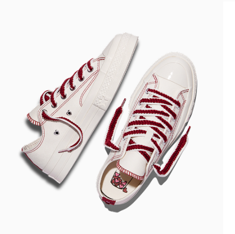 [Aespa Karina Photocard] Converse Chuck 70 X Eggrat (Gift: Check the Description)