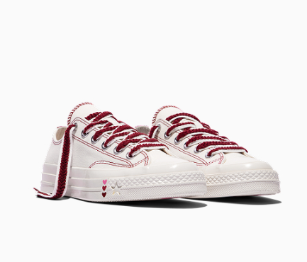 [Aespa Karina Photocard] Converse Chuck 70 X Eggrat (Gift: Check the Description)
