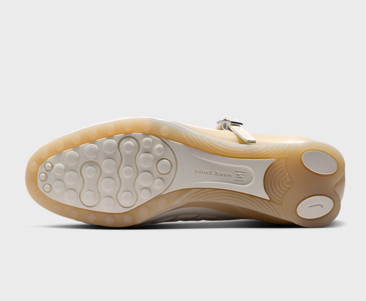 NIKE Shox Z Calistra W