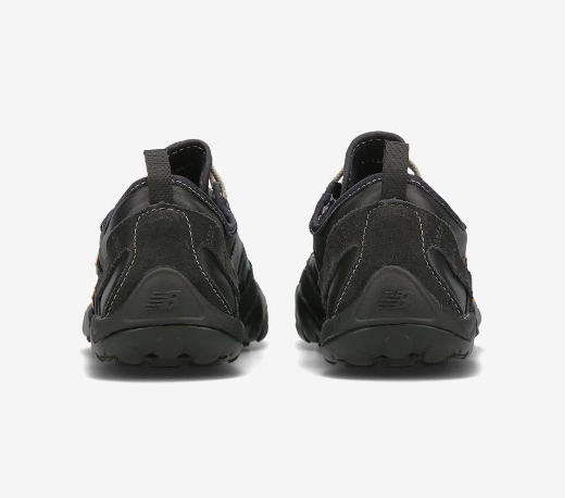 NEW BLANCE Minimus MT10O6NW/MT10O8SW Sneakers