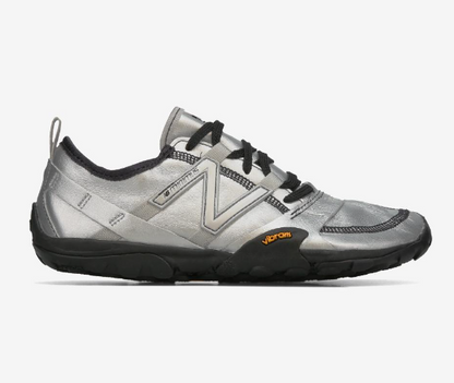 NEW BLANCE Minimus MT10O6NW/MT10O8SW Sneakers