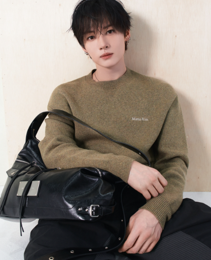 [Straykids Lee Know Pick] MATIN KIM Calligraphy Back Logo Knit Pullover