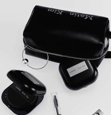 Laneige x Matin Kim Neo Essential Blurring Finish Powder 7g with Gift (+Pouch)