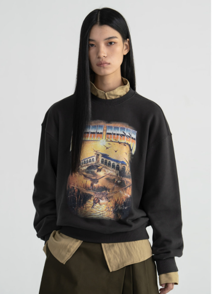 [BTS V Worn] NOICE Ombra Rossa Graphic Sweatshirt