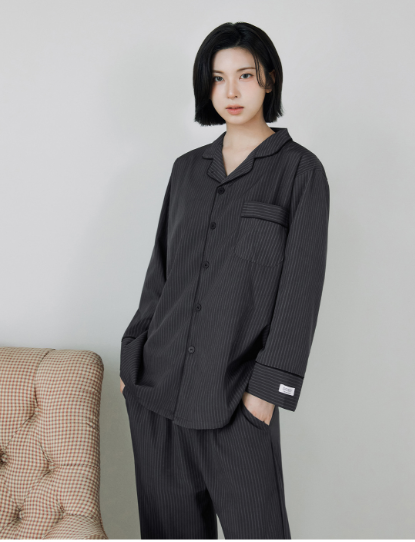 [Nmixx X Dossy] Silk Fit Modern Black Long Sleeve Couple Pajama Set