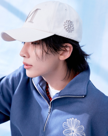 [Seventeen Jeonghan Pick] Mardi Mercredi Half Zip Up LA Fleur Logo