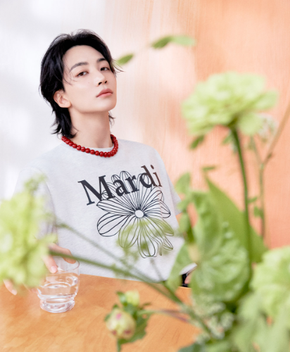 [Seventeen Jeonghan Pick] 26FW Mardi Mercredi T-Shirt LA Fleur
