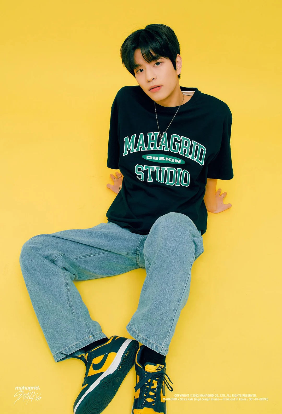 [Straykids Seungmin Pick] Mahagrid College Logo Tee