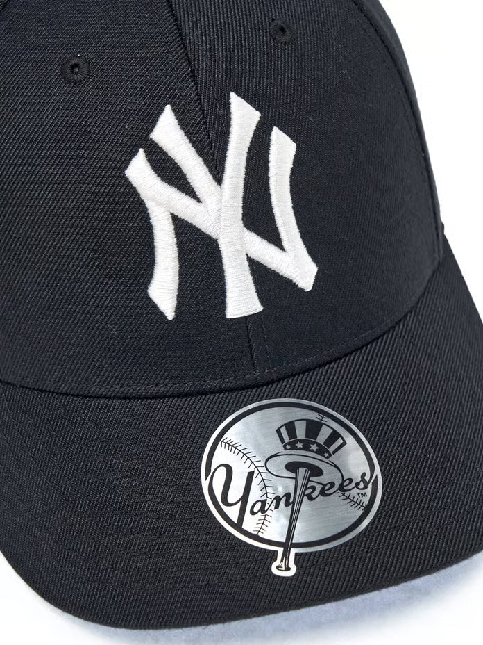 [Karina Pick] 25FW MLB Signature Patch Structure Ball Cap