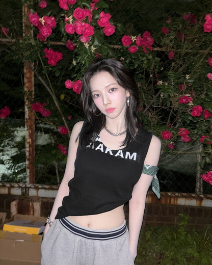 [Aespa Karina Worn] Aakam 29 Printed Sleeveless