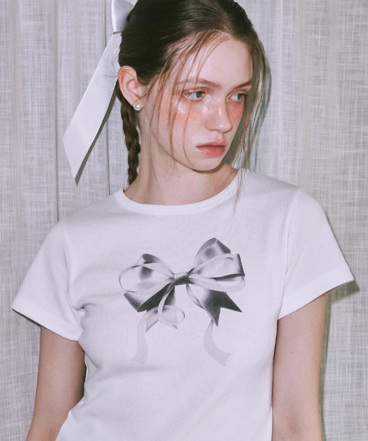 [Blackpink Jennie Worn] Ronron Double Ribbon Slim Crop T-Shirt