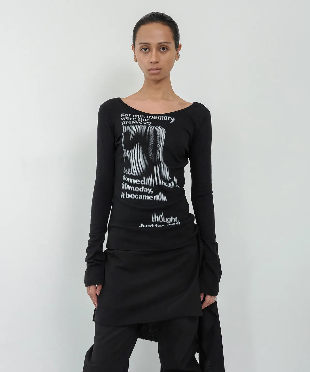 [Aespa Karina Worn] NACHE Flow Slim Fit Long Sleeve