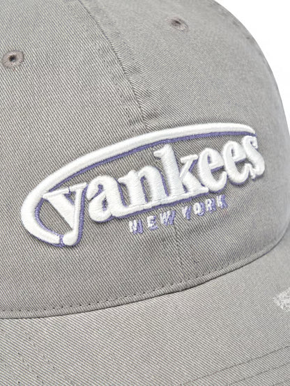 [Aespa Karina Pick] 26SS MLB Vintage Damage Curve Logo Unstructured Ball Cap New York Yankees