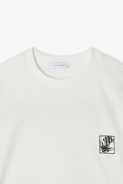 [Cha Eun Woo Worn] Liber Classy White Flower Artwork Half T-Shirt