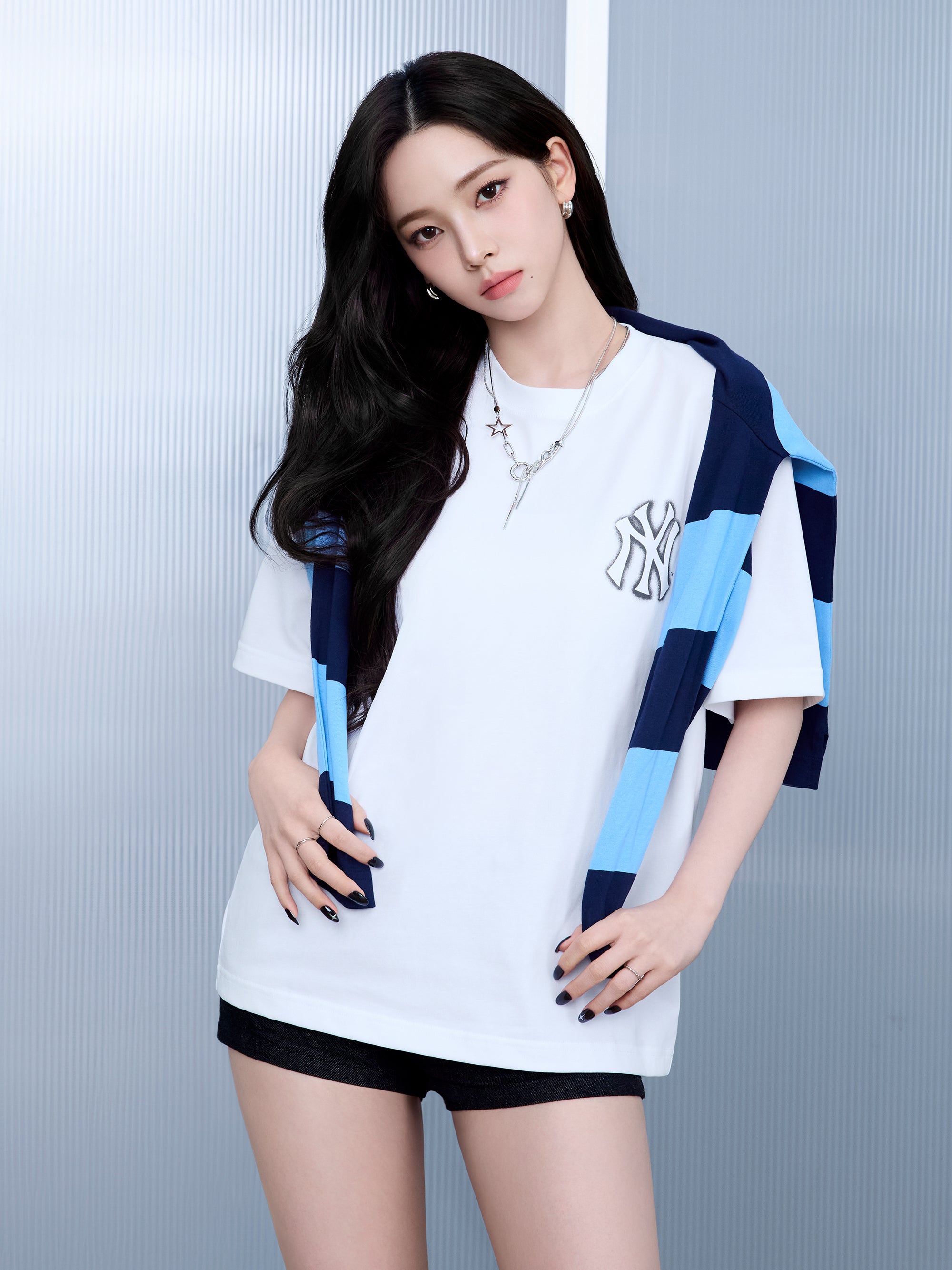 Aespa Karina Pick] MLB Basic Street Logo Overfit Short