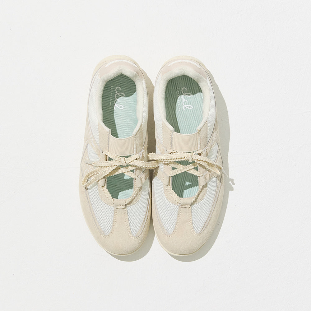 CLCL [CLEVER CLOGER] - Nudge Lace Up Sneakers (Beige)