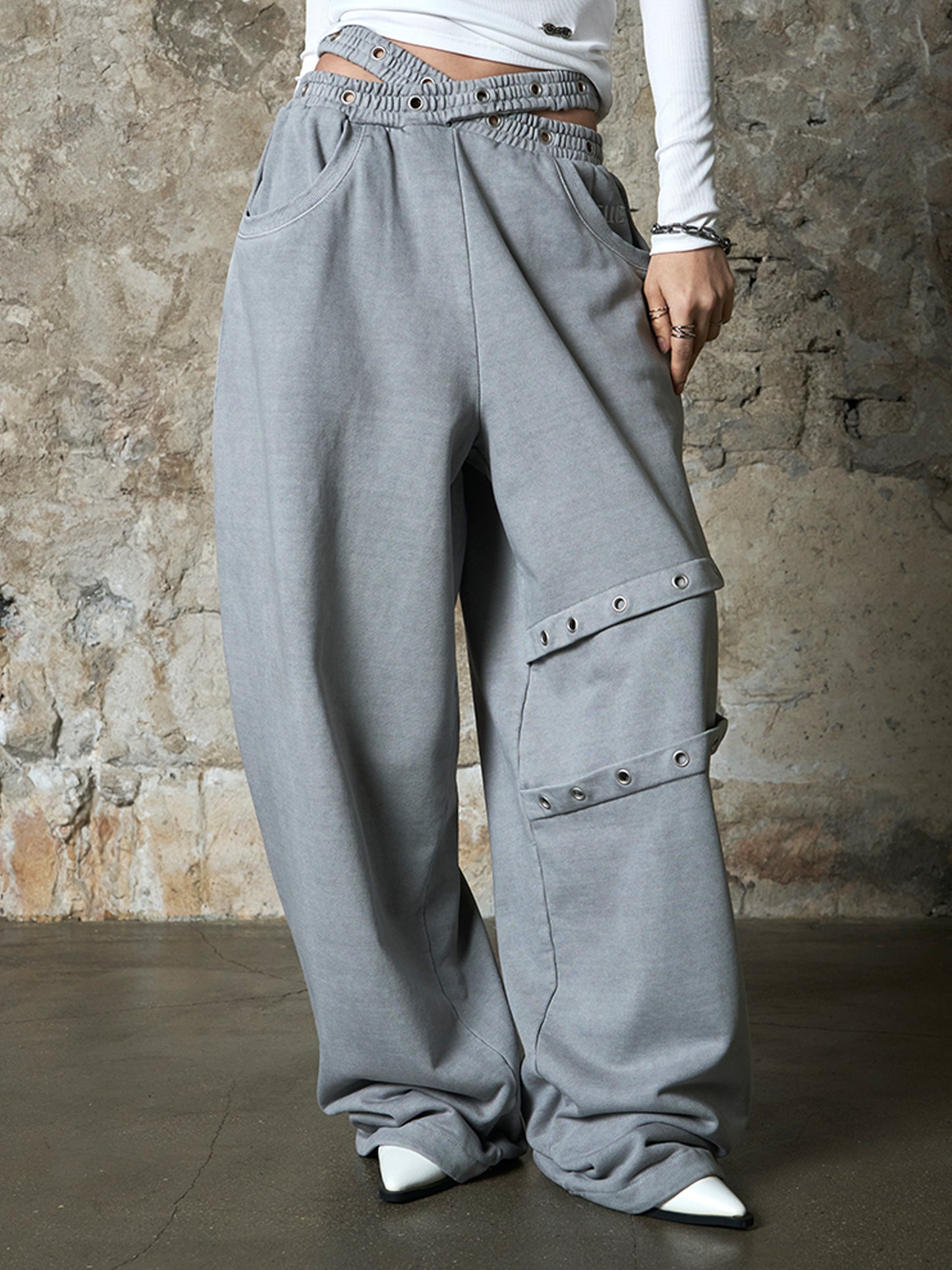 [Aespa Winter Worn] EUCT  Dual-Waist Eyelet Sweatpants