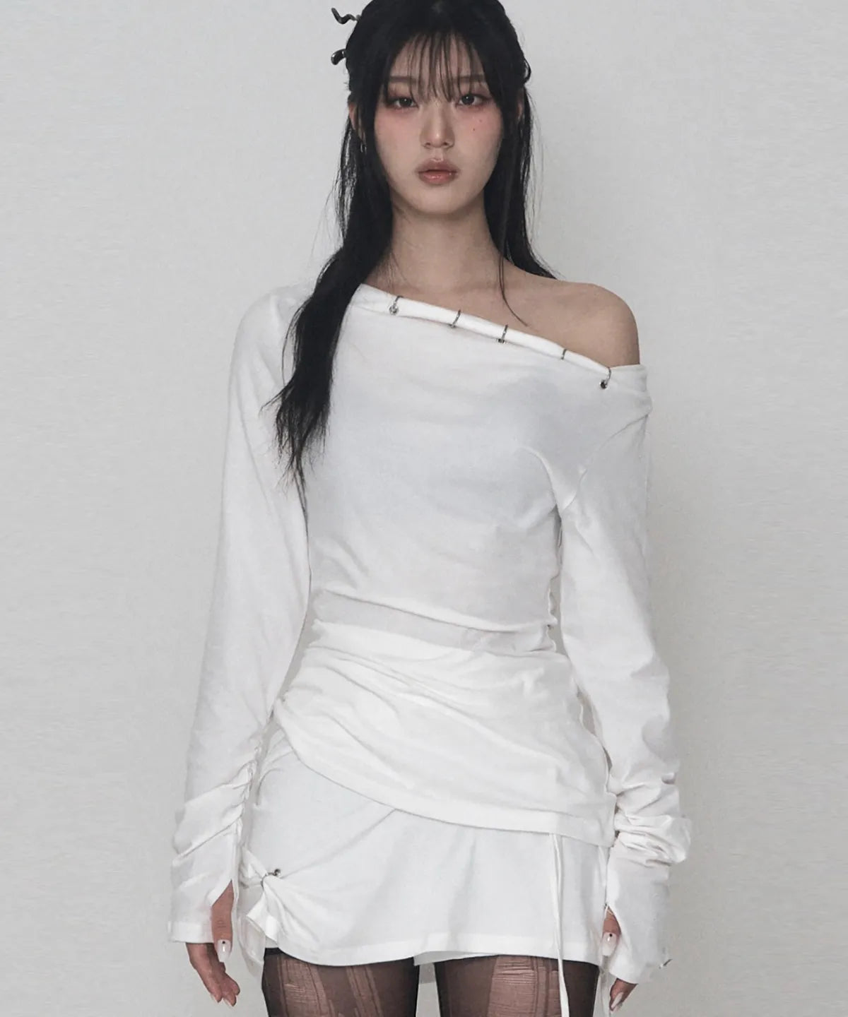 ETRE AU SOMMET Piercing Drape Set-Up Long Sleeve