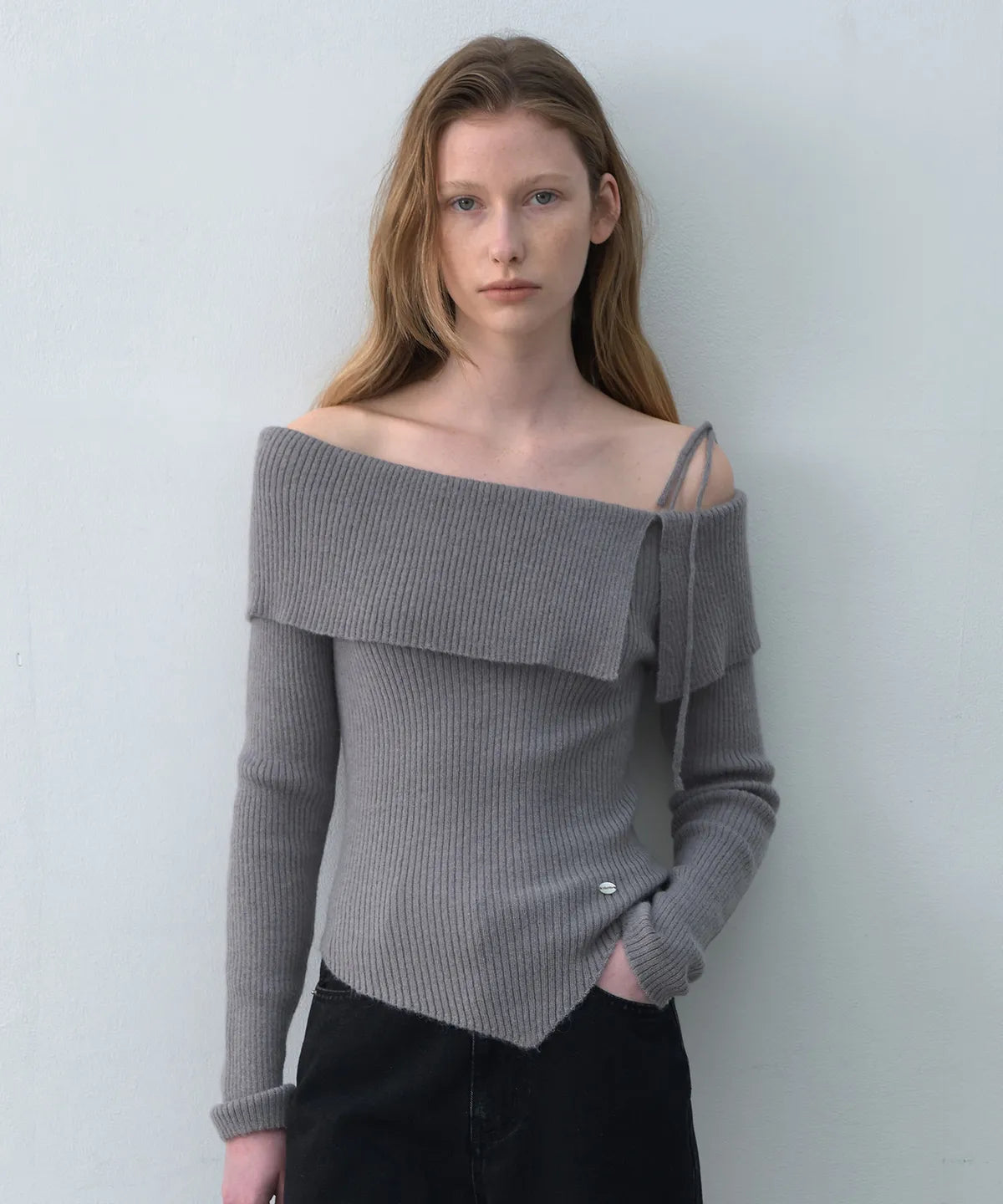 [Ive Wonyoung Worn] RolaRola Mahair Wool Blended Off Shoulder Knit
