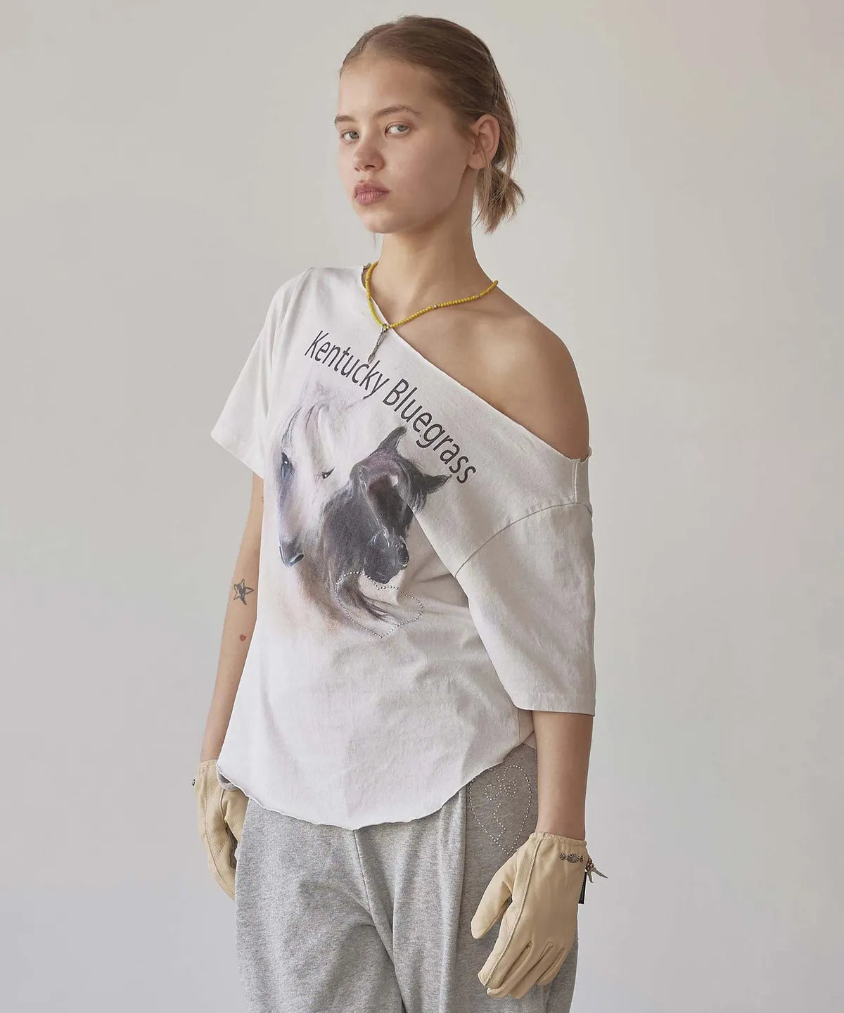 [Aespa Winter Worn] SCULPTOR Sheriff Cut Out Tee