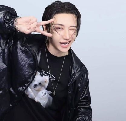 [Straykids BangChan Worn] Itzavibe Cat&Dog Friends T-Shirt