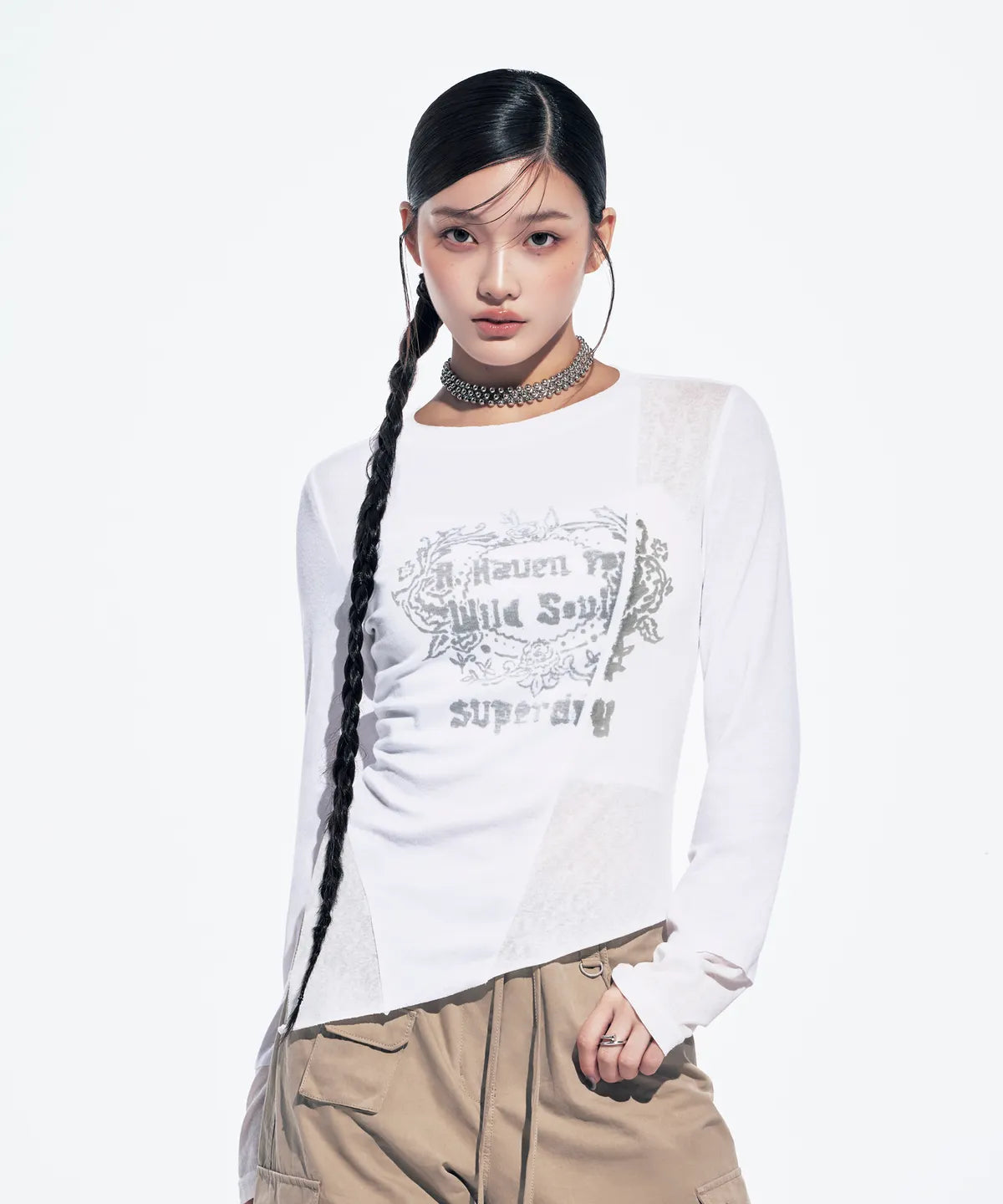 Illit X Superdry W Cut Off Vintage Lettering T Shirt SEOUL TERRACE Illit X Superdry W Cut Off Vintage Lettering T Shirt SEOUL TERRACE