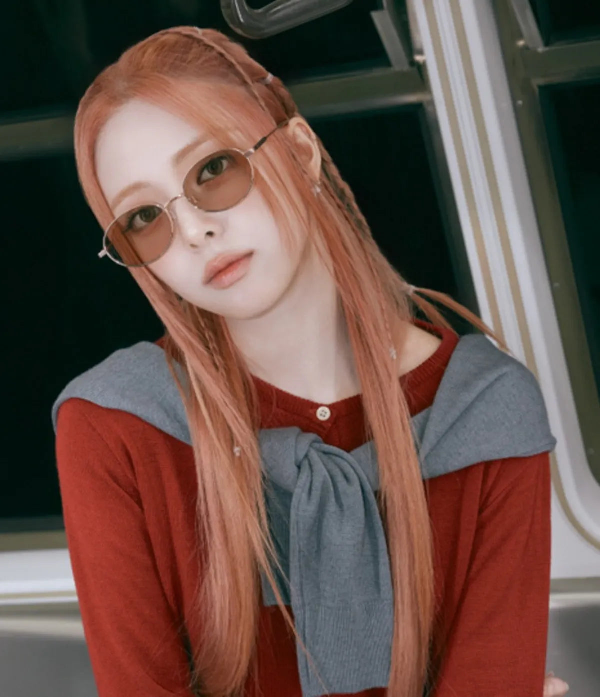 [Itzy Yuna Worn] ViewMap WOODY_Retro Oval Titanium Sunglasses