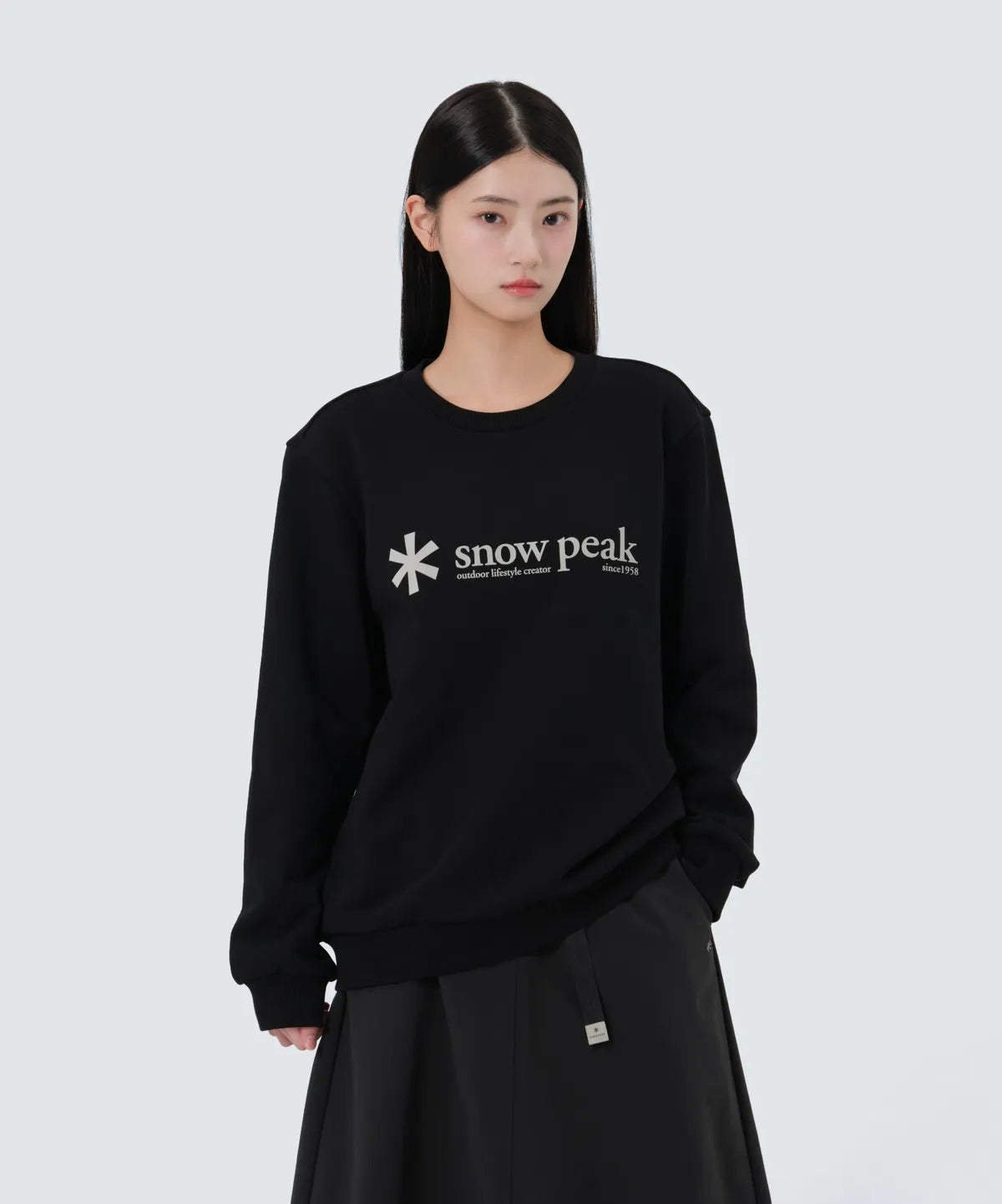 [Bts V Pick] Snow Peak Big Logo Sweatshirt
