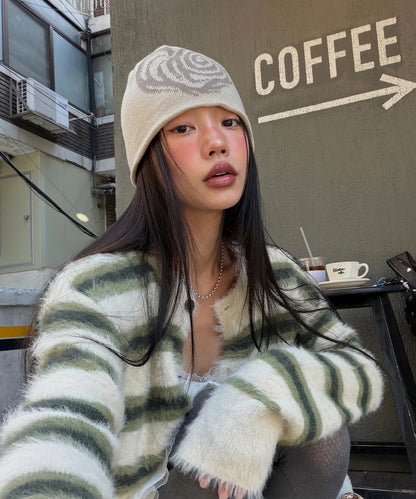 [Seventeen S.Coups Worn] OY Swirl Heart Beanie