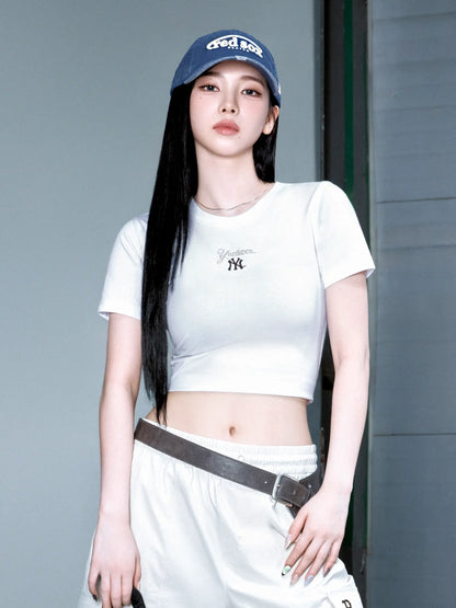 [Aespa Karina Worn] 26 Summer MLB Women's Sheriff Logo Point Comfortable Crop Short Sleeve T-Shirt