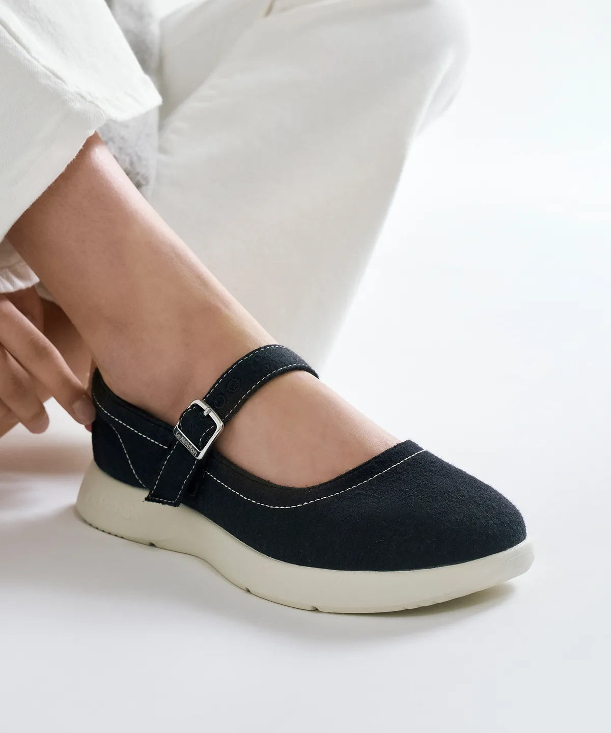 [Lim Yoona X LE MOUTON] Merino Wool Mary Jane Sneakers