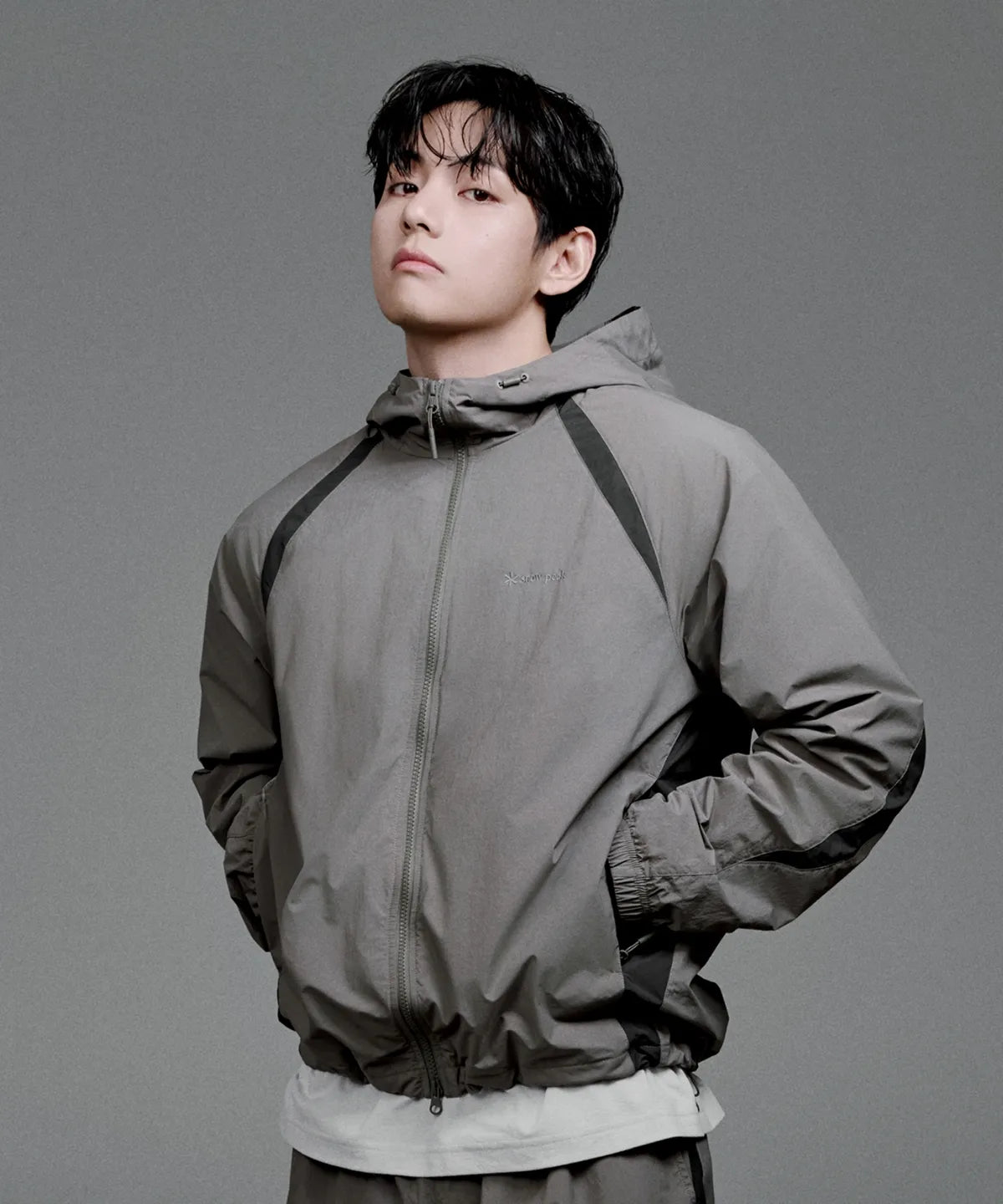 [BTS V Pick] 26SS Snow Peak Lightweight Taslan Color block Hooded Windbreaker