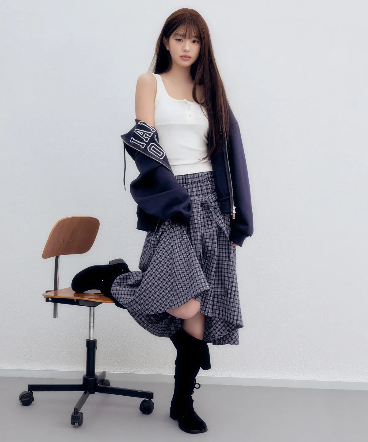 [Ive Wonyoung Worn] 26SS RolaRola Maison De Rola Tied Check Long Skirt