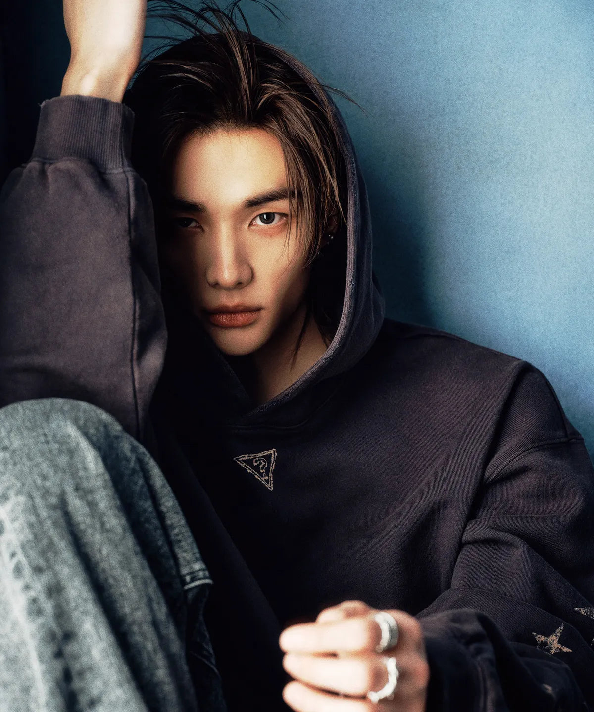 [Straykids Hyunjin Worn] 26SS Guess 2-Color Star Hoodie