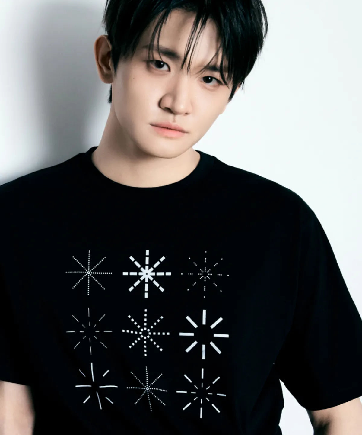 [LUCY X SPAO] Short Sleeve T-shirt (Black)