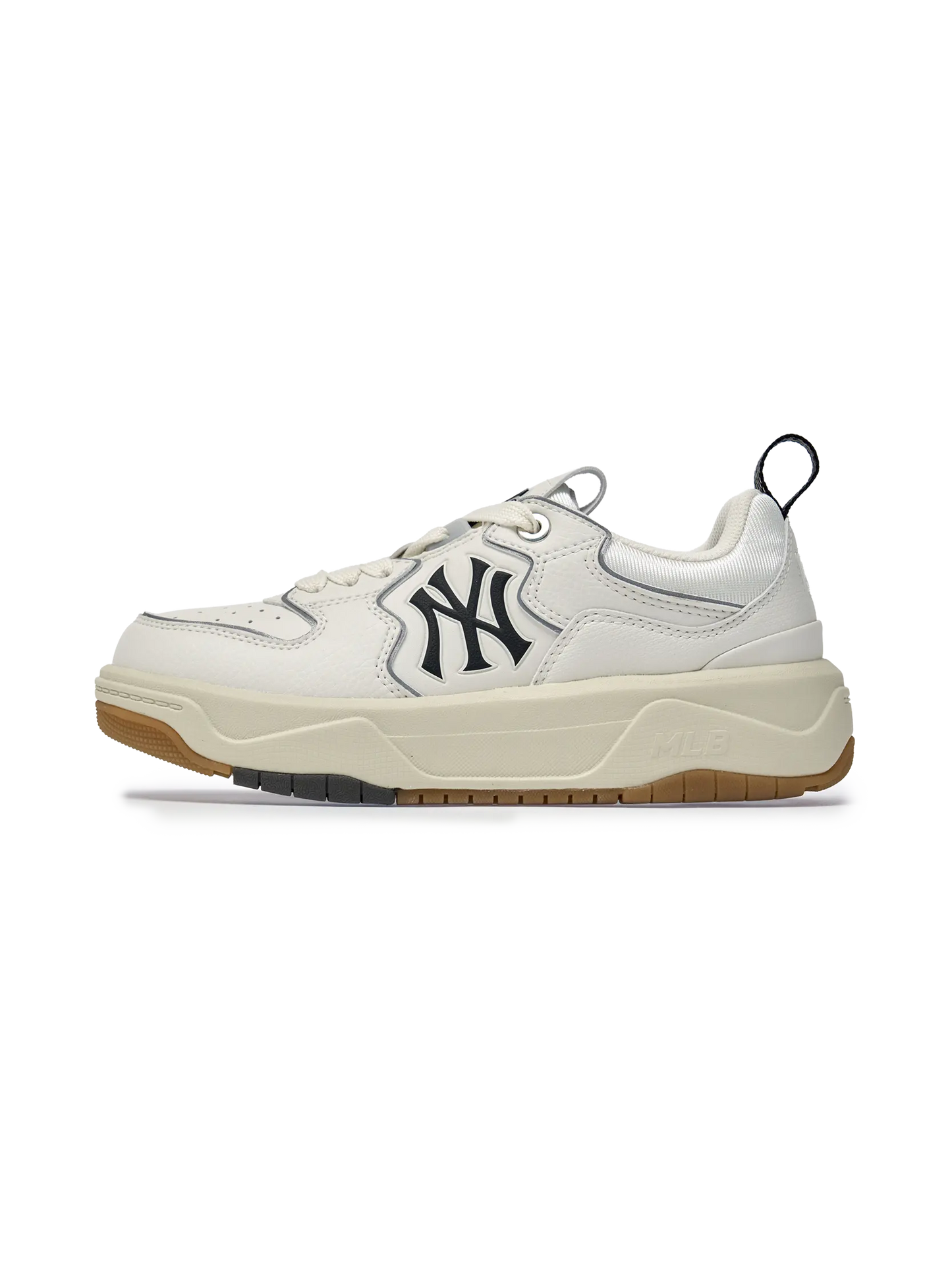 [Aespa Karina Worn] 26 Summer MLB Curve Liner Sneakers