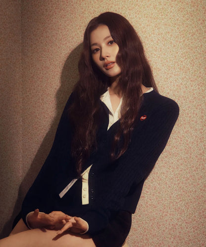[Twice Sana Pick] 26FW COVERNAT WOMAN Clover Heart Cable Cardigan Navy