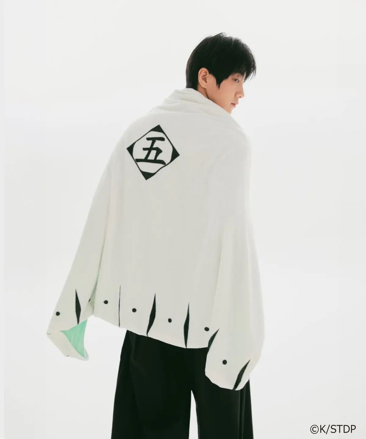 [Bleach x SPAO] Captain Haori Blanket (White)