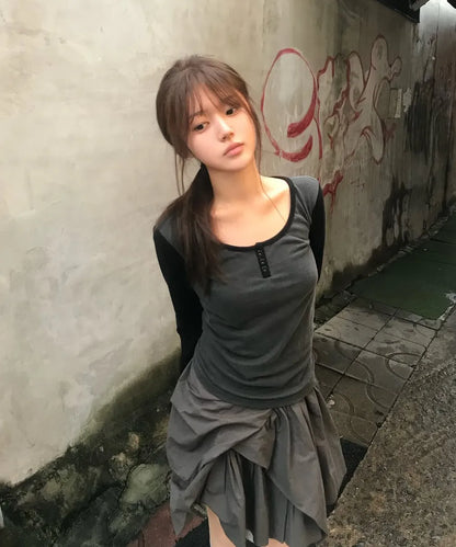 [Cho Yi-hyun Pick] Miseki Seoul Henley Neck Long Sleeves Charcoal