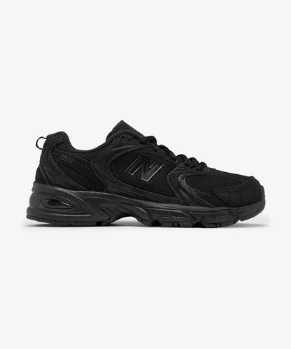 [TXT X NEW BALANCE] NBPDGF717B / U530JPB Sneakers (BLACK)