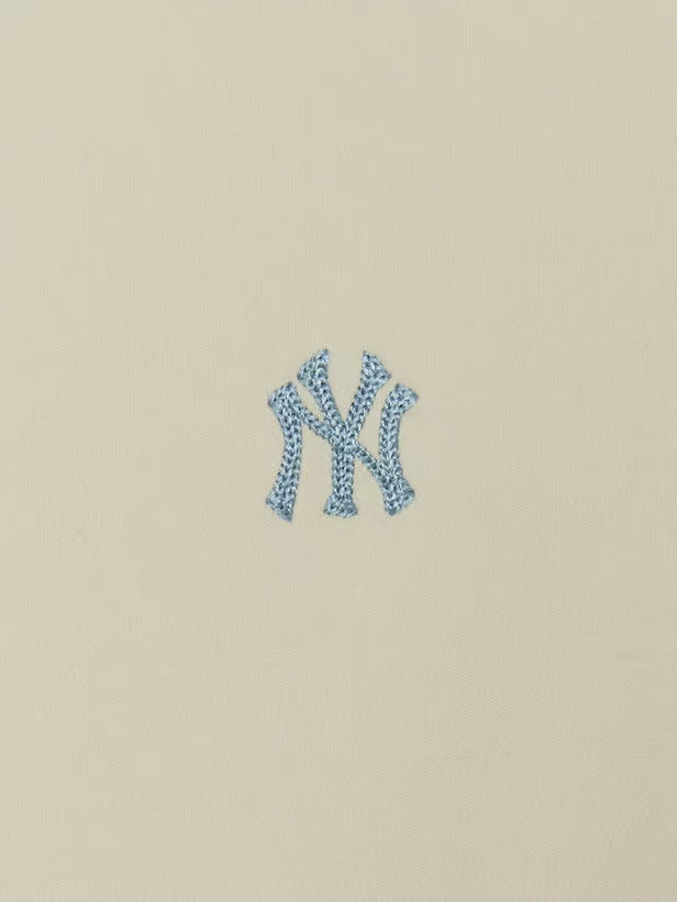 [Aespa Karina Worn] MLB Women's Basic Off-Shoulder Sweatshirt New York Yankees