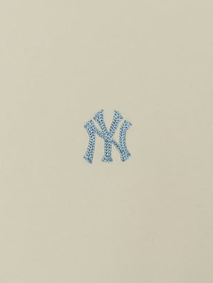 [Aespa Karina Worn] MLB Women's Basic Off-Shoulder Sweatshirt New York Yankees